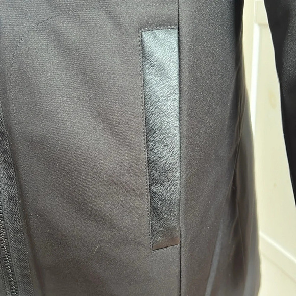 Sam Edelman Cozy and Warm Parka with Detachable Faux Fur Collar - NWT - Size L - Picture 3 of 12